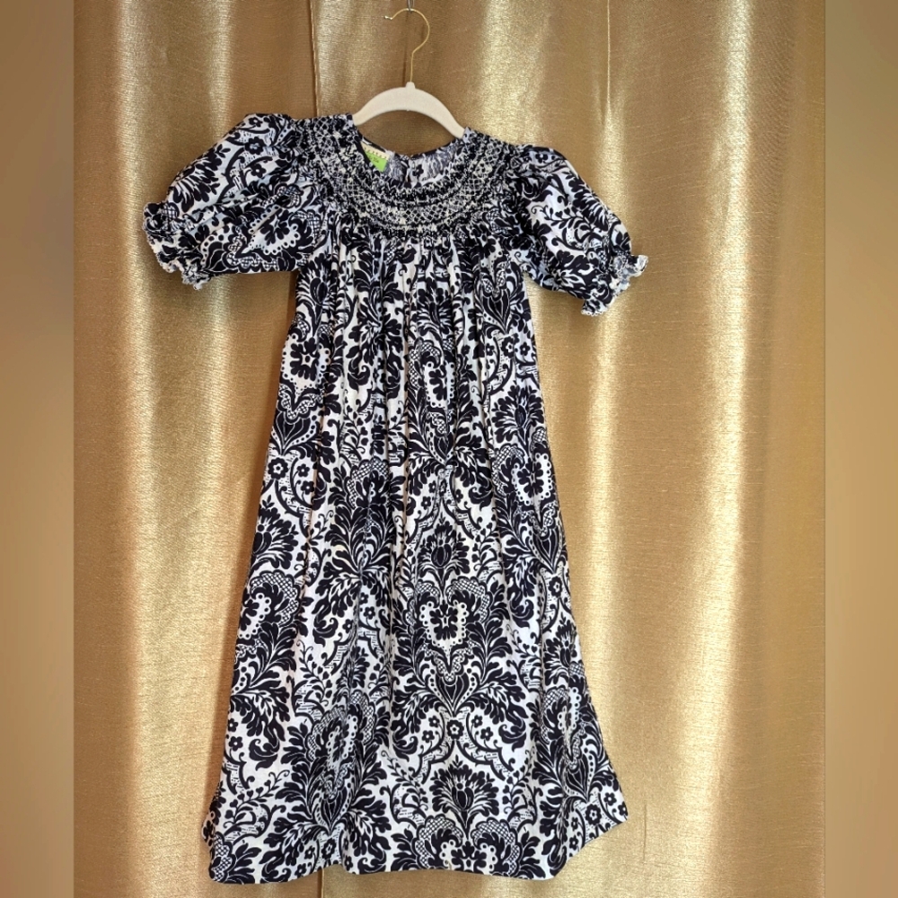 Adorable Girls Size 12 Black and White Patterned Dress Hand Smocked Cotton